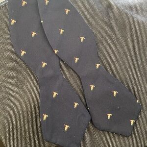 J Crew  100% Silk Bird Bow Tie